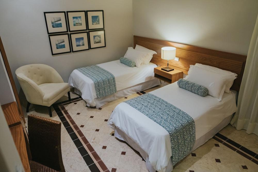 Ancora Cap Cana & Marina Suites Resort Пунта Кана Екстериор снимка